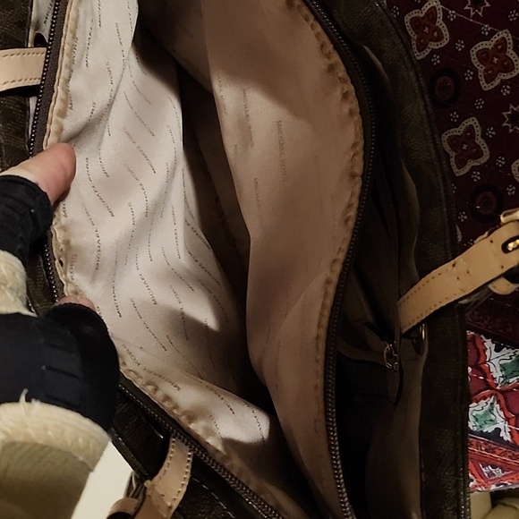 Michael Kors Monogram Tote - Picture 9 of 16